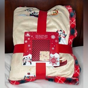 Disney Holiday Fleece & Flannel Throw Blanket - Red and Cre